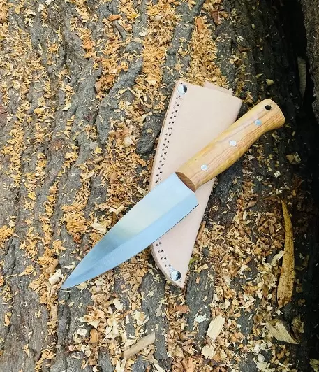 bush-craft-knives-487915-1737999387