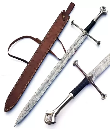 damascus-steel-swords-948987-1737053763